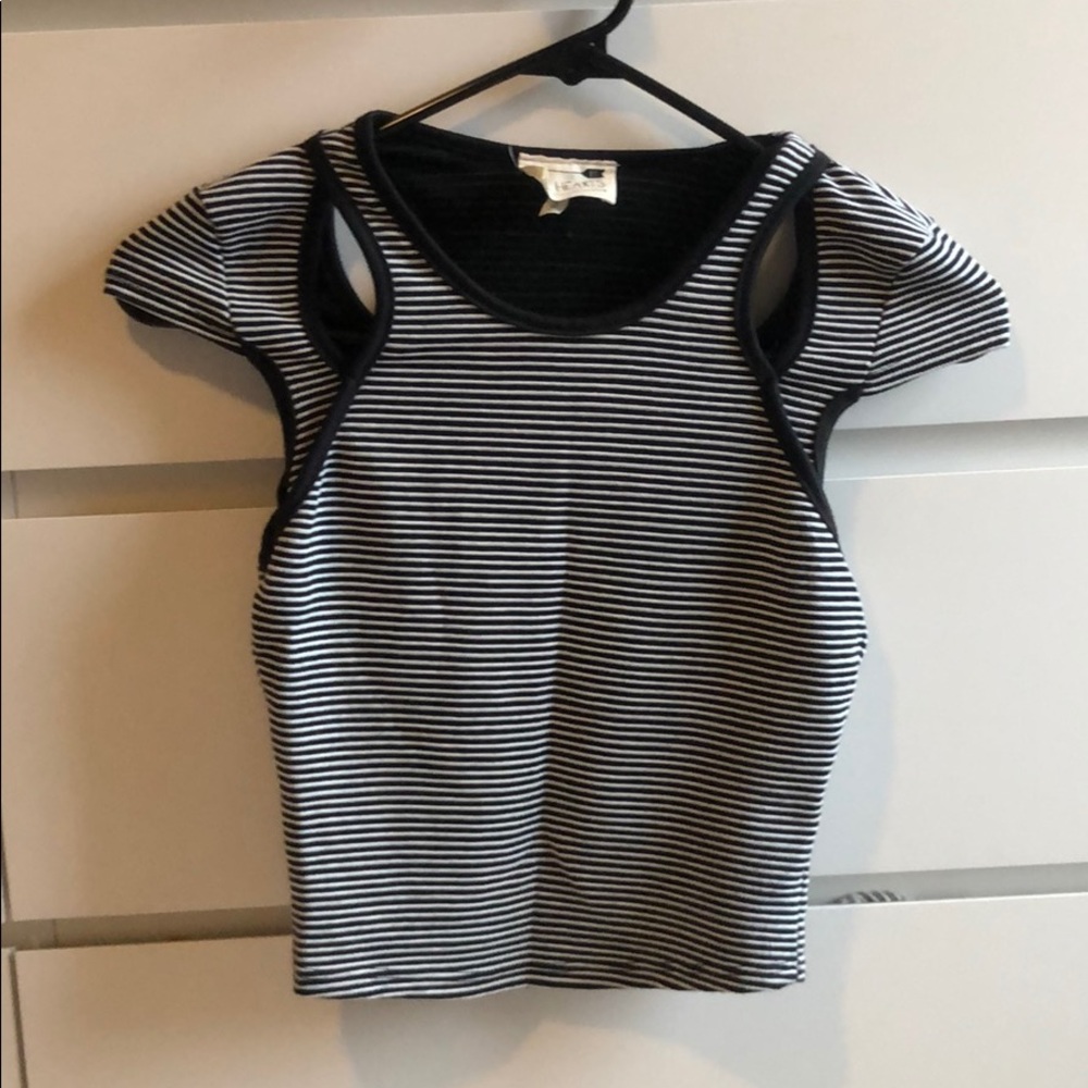 crop top